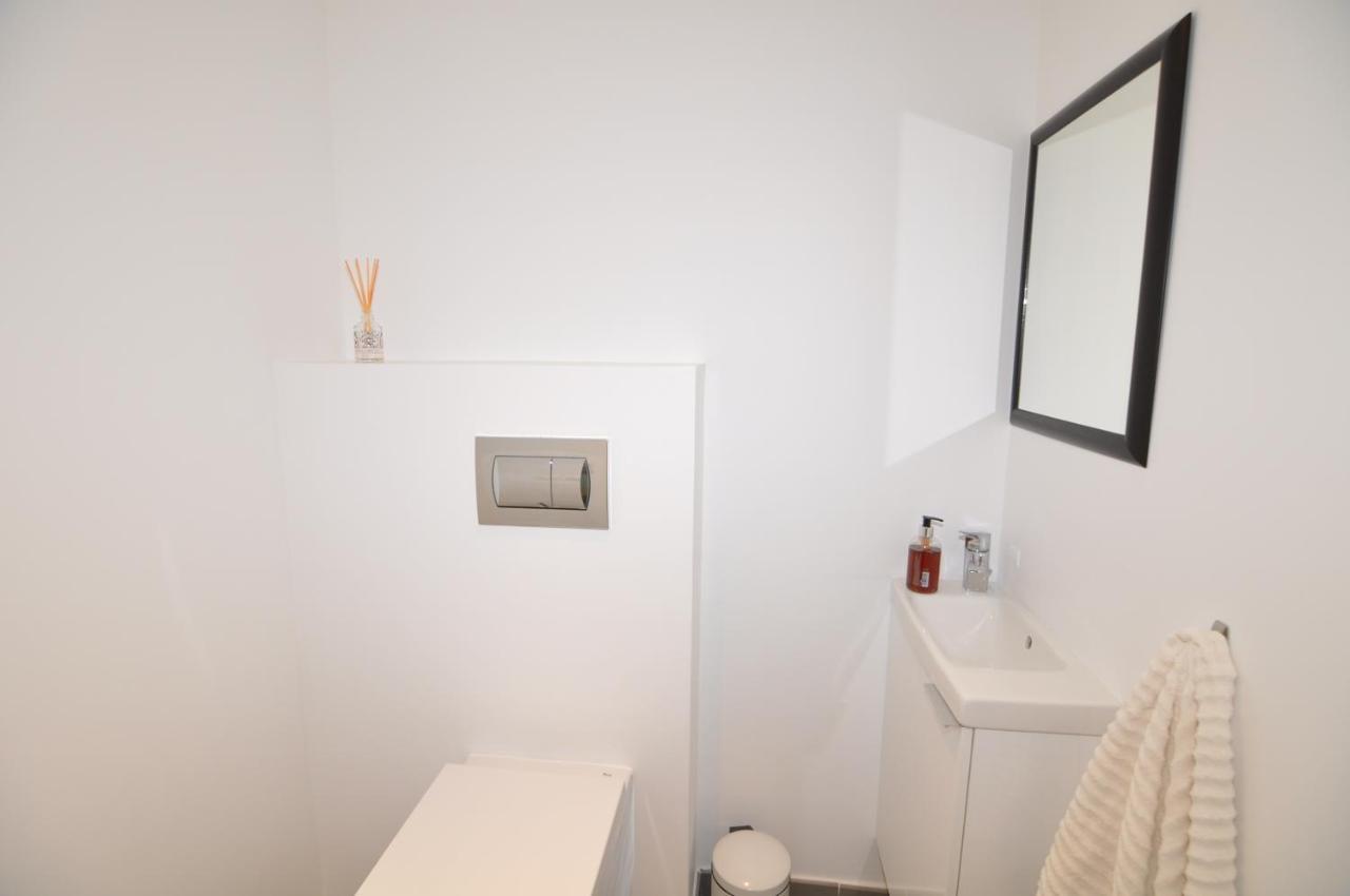 Fantastic Two-Bedroom Apartment - Le Jardin Des Iles Antibes Exterior foto