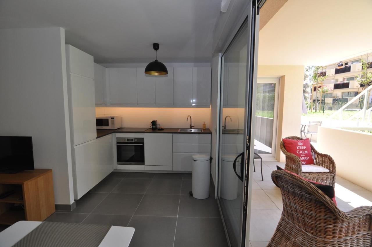 Fantastic Two-Bedroom Apartment - Le Jardin Des Iles Antibes Exterior foto